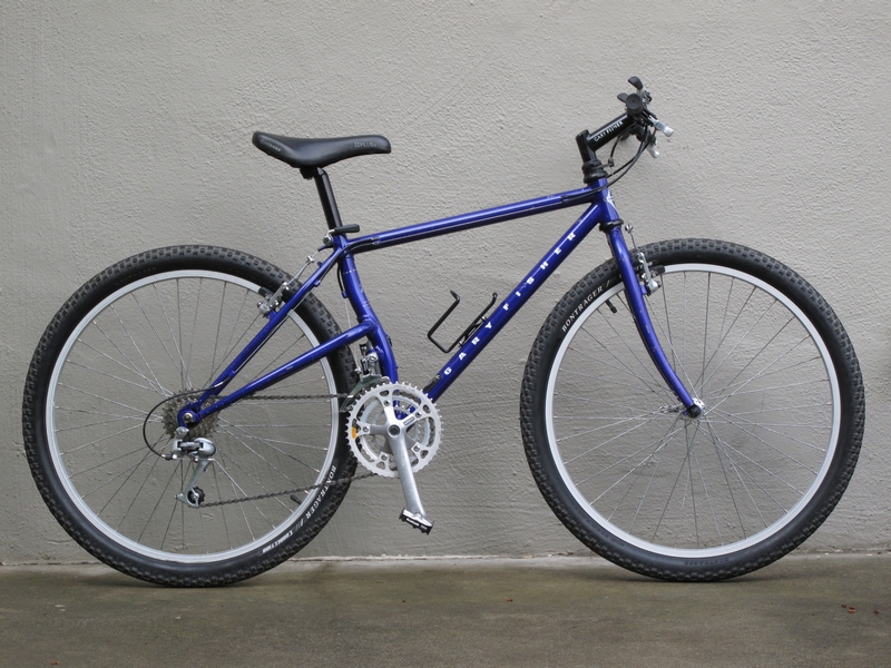 huffy cruiser blue